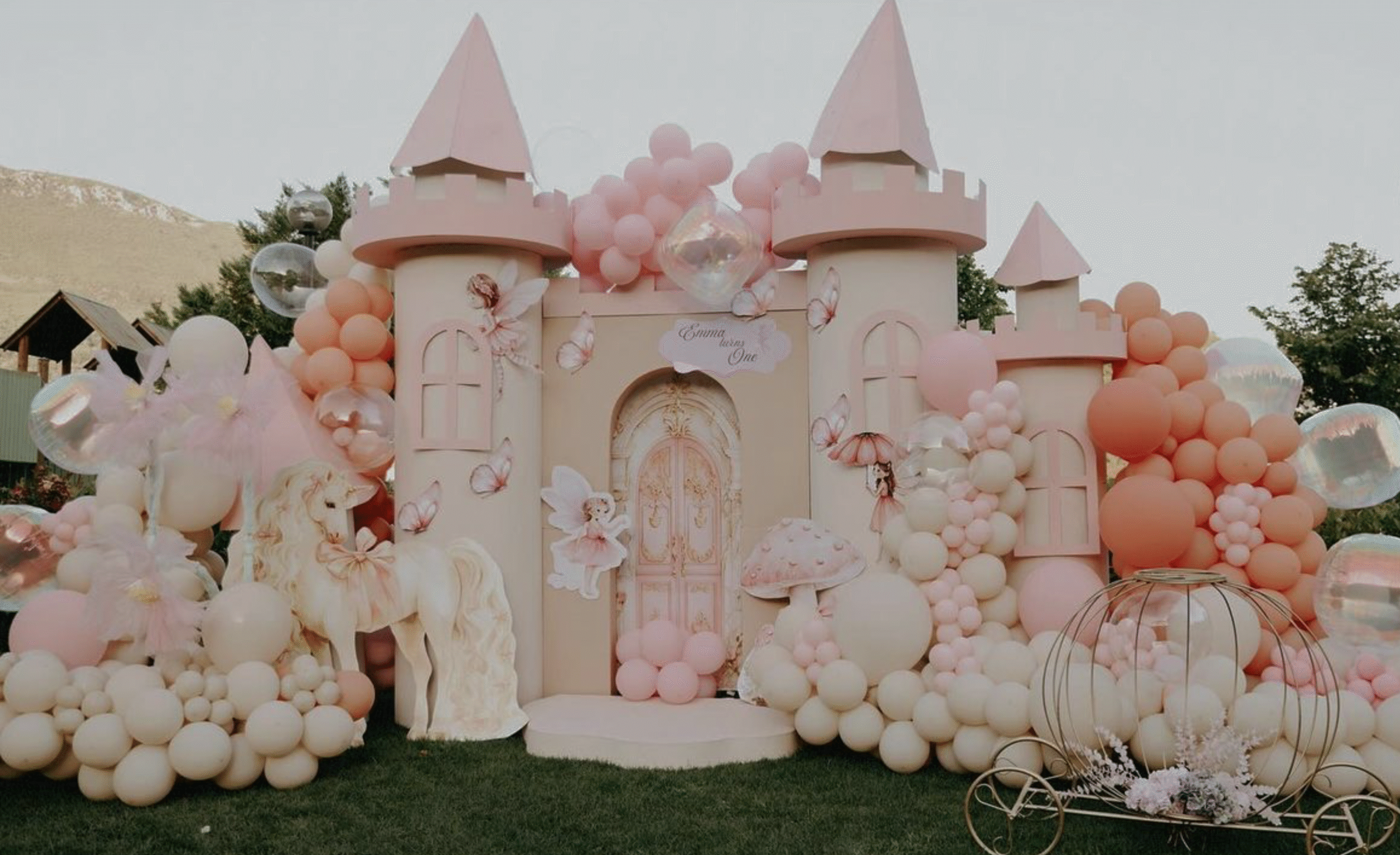 Children’s Party Decoration with Balloons and Decorations